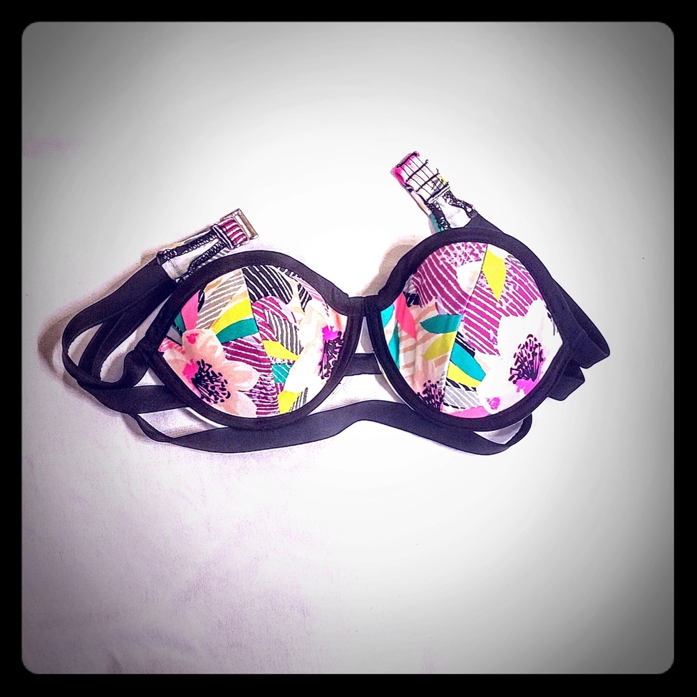 Floral Multicolored Swim Top